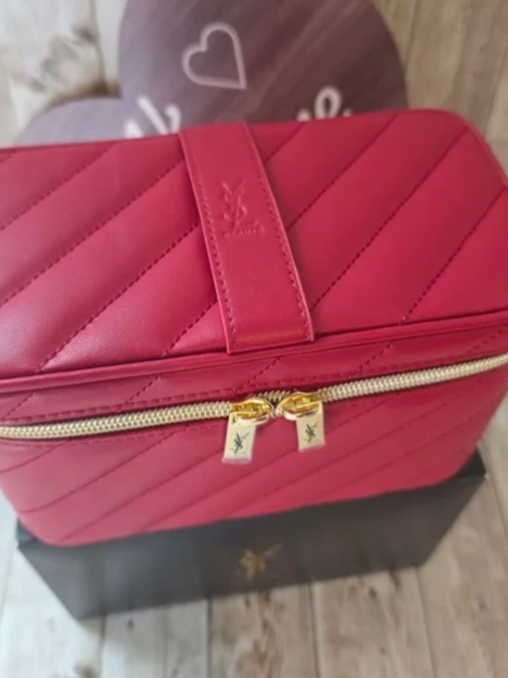 ❤️✨YSL Beauty Premium Vanity Rouge Case | Quilted Red | New in Box✨AUTHENTIC - Picture 12 of 12